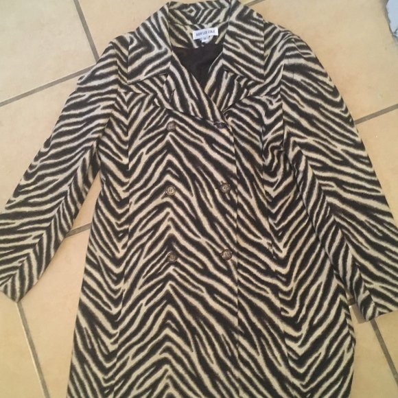 JUDY LEE COLE Coat - Picture 9 of 10